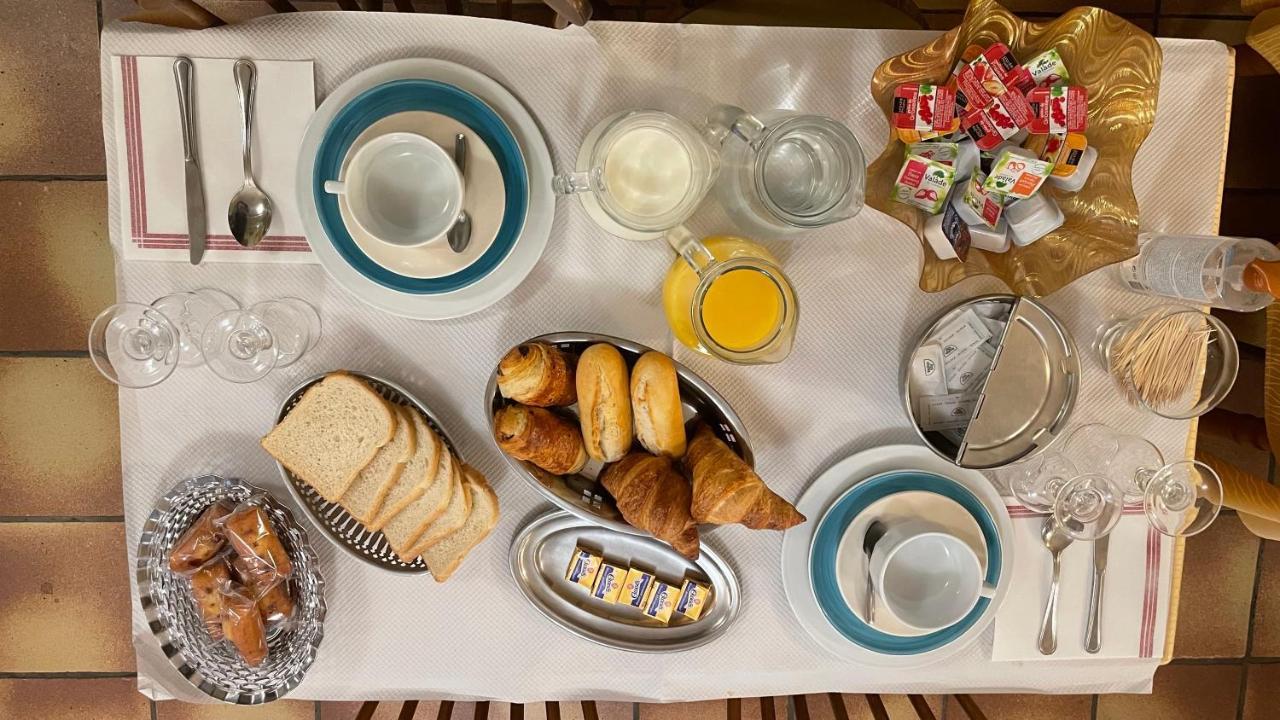 Hotel Coerona Λούρδη Εξωτερικό φωτογραφία